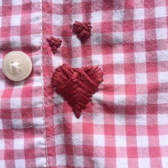 100% Cotton Gap Women's Red Checked Gingham Button-Down Shirt with Embroidery - Picture 4 of 12